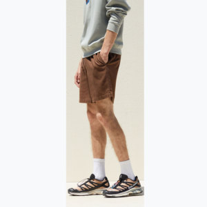 กางเกงขาสั้นวินเทจผู้ชายคุณภาพสูง ผ้าฝ้าย 100% ล้างสีแบบแอซิด ทรงเข้ารูป เอวยางยืด ใส่สบาย สไตล์สตรีทแวร์ ความยาวระดับเข่า - Product Image 3