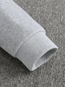 Sudadera con Capucha Gris para Hombre, Estilo Casual para Otoño, Tejido French Terry, Diseño con Estampado Frontal de Palmera de California - Product Image 2