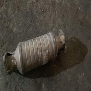 Catalyseur d'échappement gauche pour conducteur, 2.0L, 2020, pour véhicules 14-21, en métal de récupération - Product Image 6