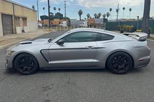 Ford Mustang Shelby GT350R 2020 Inspeccionado Minuciosamente ~14,900 Millas, Transmisión Manual de 6 Velocidades, Varias Modificaciones - Listo para Exportar - Product Image 3