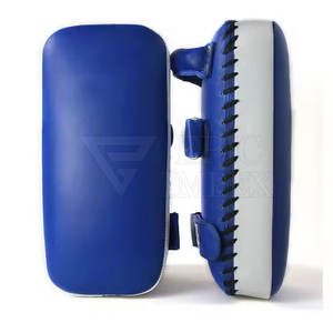 Gran oferta de almohadillas de patada tailandesas de alta calidad para boxeo y entrenamiento MMA cuero Focus Punch Shield Kicking Pads equipo de protección - Product Image 1