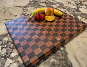 Planche à découper en bois massif de qualité supérieure pour la cuisine, planche à découper en bois naturel robuste pour la viande, les légumes et les fruits - Product Image 5