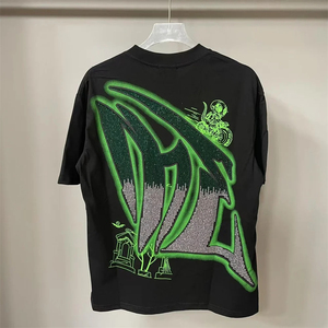 Nouveau T-shirt homme à manches courtes, best-seller européen, en tissu épais avec strass, idéal pour l'été - Product Image 2