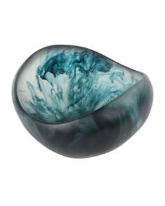 Tazón decorativo grande de resina color azul cielo, perfecto para servir frutas, ensaladas o aperitivos de forma elegante con un toque vibrante. - Product Image 3