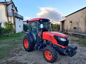 Tractor diésel agrícola Kubota Tractores rojos Kubota Farmer Tractor YTO Motor a la venta a muy bajo precio - Product Image 5
