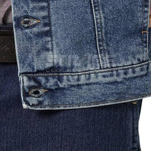 Chaqueta de Invierno Ligera y Ecológica de Lona Vaquera con Logotipo Frontal, Construcción Duradera, Estilo Elegante y Alta Calidad - Product Image 5