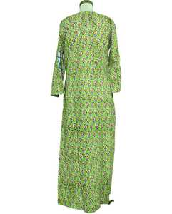 ชุดเดรสยาวผ้าฝ้ายพิมพ์ลายดอกไม้ด้วยมือ ไซส์ 2X/3X ชุดเดรสฤดูร้อนอินเดียคุณภาพพรีเมียม |   ชุดเดรสผ้าฝ้ายลำลองสำหรับผู้หญิง ยาว 57 นิ้ว - Product Image 6