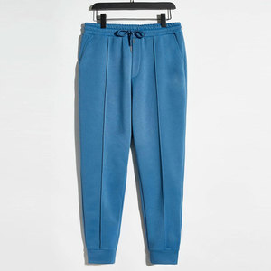 Venta al por mayor de moda OEM diseño de los hombres gimnasio chándal liso en blanco de los hombres de dos piezas para la venta - Product Image 4