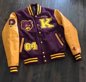 เสื้อแจ็กเก็ตทีมกีฬาแขนเสื้อขนสัตว์แขนเสื้อหนังสำหรับทีมกีฬาเครื่องแต่งกายแนวสตรีทและออกแบบโลโก้ได้ตามต้องการ - Product Image 5