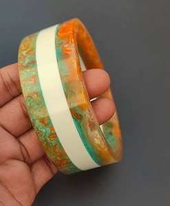 Bracelet en résine, vente en gros, nouvelles tendance, en résine, de qualité supérieure, fabricant et exportation depuis l'inde - Product Image 2