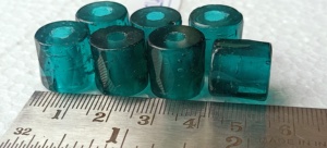 Cuentas de Vidrio Facetadas en Forma de Pez Hechas a Medida, 14 mm, Color Verde Azulado, para Revendedores y Tiendas de Cuentas para Nativos - Product Image 4