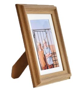 Cadre photo en bois pour la maison Cadres photo fantaisie uniques Taille personnalisée Cadre photo de haute qualité pour table de bureau - Product Image 5