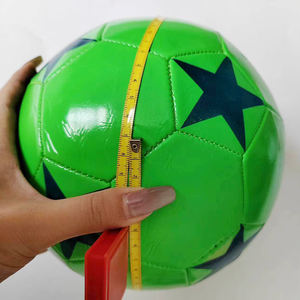 Ballon de football en PVC PU de sports d'équipe promotionnel de qualité supérieure à prix de gros bon marché. - Product Image 4