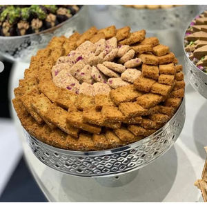 Bol à chocolat ovale en métal argenté moderne écologique avec base en forme d'anneau pour présentoir à desserts et bol de serveur de bonbons - Product Image 6