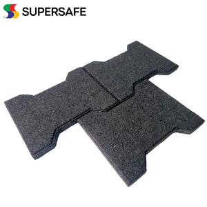 Suelo de goma oriental de fácil instalación de bajo mantenimiento para área deportiva Equine & T-Bone Dogbone resistente a la intemperie - Product Image 2