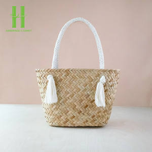 Handmade Natural Seagrass Storage <b>Basket</b> Home Decorative Christmas Decorations Gifts Laundry <b>Basket</b> With Wheels OEM From Vietnam - Product Image 4