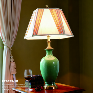 Đèn bàn gốm sứ xanh lớn sang trọng, đế đồng thau, đèn để bàn thủ công, đèn trang trí cho sảnh khách sạn - Product Image 1
