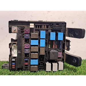 กล่องฟิวส์ KIA Sportage Series 914553U481 D4FD ดีเซล 1685 (10>16) - Product Image 1