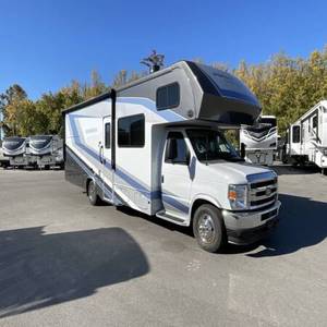 Autocaravana Familiar de Lujo Usada 4x4, Remolque Camper, Caravana de Fibra de Vidrio, Casa Móvil, Aventura, Camping, Viajes, Vehículos Todoterreno - Product Image 4