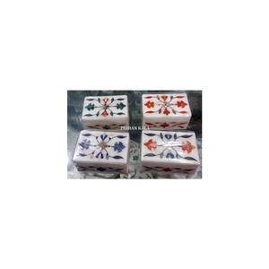 Boîte à bijoux de forme rectangulaire en incrustation de nacre avec collier et produit de décoration de gain Marbre poli Nouveau look moderne - Product Image 1