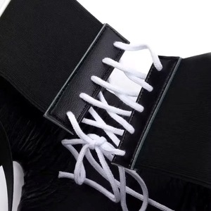 ชุดมวยหนังสีสั่งทำคุณภาพสูงระดับมืออาชีพ ประกอบด้วยนวมชกมวย หมวกป้องกันศีรษะ อุปกรณ์ป้องกันอวัยวะเพศชาย พร้อมโลโก้สั่งทำสำหรับยิม - Product Image 6