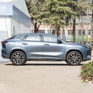 รถยนต์มือสอง UNI-Z Plus รุ่นปี 2025 ราคาประหยัด รถจีน เครื่องยนต์เบนซิน เกียร์อัตโนมัติ เบาะหนัง หลังคาซันรูฟแบบพาโนรามา - Product Image 4