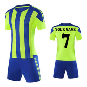Último estilo personalizado Unisex fútbol uniforme transpirable poliéster fútbol entrenamiento camisetas deportes sublimación técnica - Product Image 1
