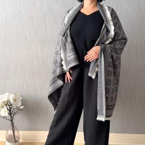 100% ผ้าคลุมไหล่แคชเมียร์มองโกเลียฮิญาบผ้าพันคอแบบดั้งเดิมสี150x100ซม. ออกแบบโลโก้ได้ตามต้องการหรูหราทุกฤดู - Product Image 6