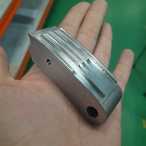 Pièces CNC en acier inoxydable avec usinage par électroérosion à fil au Vietnam - Certifié ISO9001 - Product Image 1
