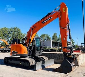 Envío rápido 2024 DEVELONS DX140 12.000 (hasta lbs) Excavadoras sobre orugas Maquinaria de ingeniería y construcción a la venta - Product Image 1