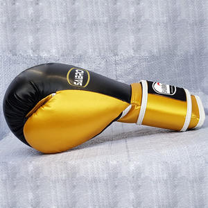 Gants MMA de haute qualité avec logo personnalisé Gants de frappe en cuir synthétique de meilleure qualité pour hommes Gants de boxe d'arts martiaux en gros - Product Image 5