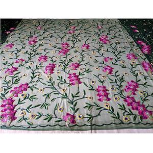 Tissu perlé en coton brodé Offre Spéciale avec des détails scintillants pour des robes de soirée et de bal élégantes disponibles au meilleur prix - Product Image 3