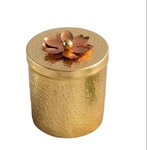 ถ้วยเทียนโลหะเคลือบทองที่ทันสมัยและไม่เหมือนใครทำด้วยมือฝาเทียนสำหรับตกแต่งคริสต์มาสและอีสเตอร์ - Product Image 3