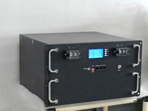 Batterie de stockage d'énergie haute capacité 48V pour rack - Cellules LiFePO4 200Ah, configuration extensible, bus CAN et protection BMS avancée - Product Image 3