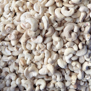 Venta Caliente de Nueces de Anacardo de Alta Calidad de la Fábrica de Santiago, Nueces de Anacardo de Vietnam W320, Bolsas de Empaque, OEM, ODM - Product Image 1