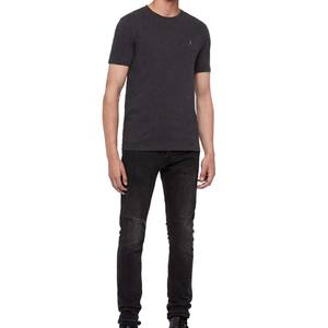 Camisetas negras de siguiente nivel Camiseta básica de cuello redondo - Product Image 5