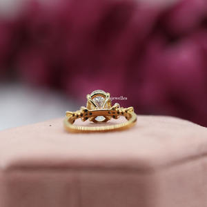 Anillo de compromiso con ajuste de piedra de racimo de diamante cultivado en laboratorio de corte ovalado, lujoso anillo de compromiso de oro sólido de 10K para mujer - Product Image 4