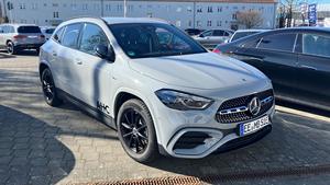 Mercedes-Benz GLA 250e 2025 Nuevo/Usado, Emisión Euro VI, Doble Cabina, 4x4, Diésel, Automático, Cuero Oscuro, Techo Solar Izquierdo, Alta Calidad - Product Image 3