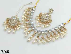 สร้อยคอโชคเกอร์แฟนซีพร้อมชุดต่างหู mangtikka และชุดเครื่องประดับสำหรับผู้หญิงล่าสุดลายมุกโบราณ - Product Image 5