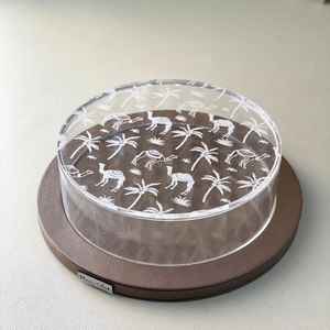 Boîte en acrylique transparente de la collection Elite avec couvercle en bois incrusté de nacre artisanale pour panier de l'Aïd, cadeaux de fête, accents de décoration intérieure - Product Image 6