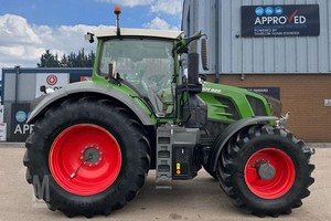 2020 Fendt 828รถแทรคเตอร์ Variio - Product Image 2