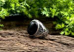 แหวนพลอยออนิกซ์สีดำธรรมชาติ เงินเยอรมัน งานแฮนด์เมด ดีไซน์เนอร์ออกแบบเอง เครื่องประดับชั้นดี แหวนนิรันดร์ เวอร์เมล ขายส่งจำนวนมาก - Product Image 4