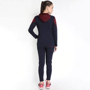 Chándal de invierno de manga larga para mujer, diseño 2 en 1, estampado personalizado, 100% poliéster, forro polar, ajustado, transpirable, pulóver - Product Image 4