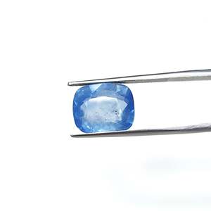 Saphir bleu naturel non chauffé de 9,66 carats, taille coussin, pierre précieuse brute radiante, matériau opaque de type aigue-marine et opale - Product Image 2