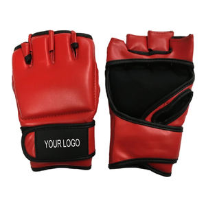 Guantes MMA ligeros de alta calidad para entrenar nuevos guantes de boxeo Muay Thai de cuero - Product Image 1