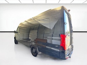 Livraison rapide mondiale pour fourgonnette MB Sprinter 2500 Cargo 170 WB à châssis allongé et transmission intégrale, modèle 2022, d'occasion, à vendre - Product Image 5