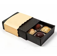 Boîte-cadeau en papier personnalisée de luxe haut de gamme pour chocolats, bonbons et barres de praline, avec revêtement UV et doublure en éponge, portable pour les collations