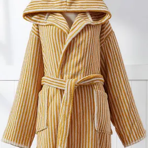 Albornoz Unisex de Lujo con Pompones, Tejido a Mano, de Algodón Turco, para Resort, Uso Todo el Año, Ropa de Dormir y de Estar por Casa, Verano, Suministrado por ODM, Turquía - Product Image 3