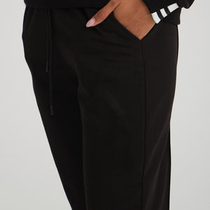 Dernier modèle de survêtement pour femme en coton 100% Design unique Pull régulier Pantalon décontracté Confortable Automne Tricot uni - Product Image 4