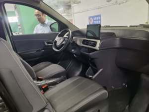 La voiture électrique la plus rapide, fourgonnette électrique, véhicule électrique à grande vitesse, propulsion arrière, batterie LFP, longue autonomie, voitures électriques - Product Image 2